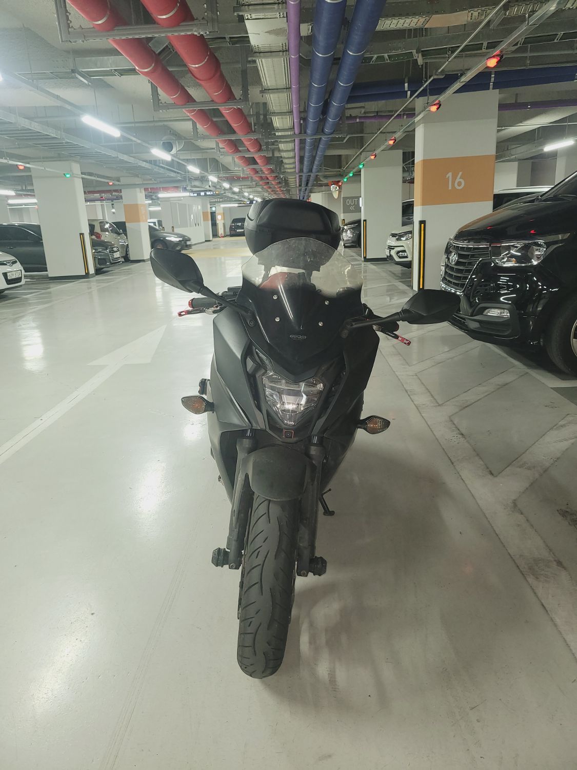 혼다 CBR 650 F thumb 2