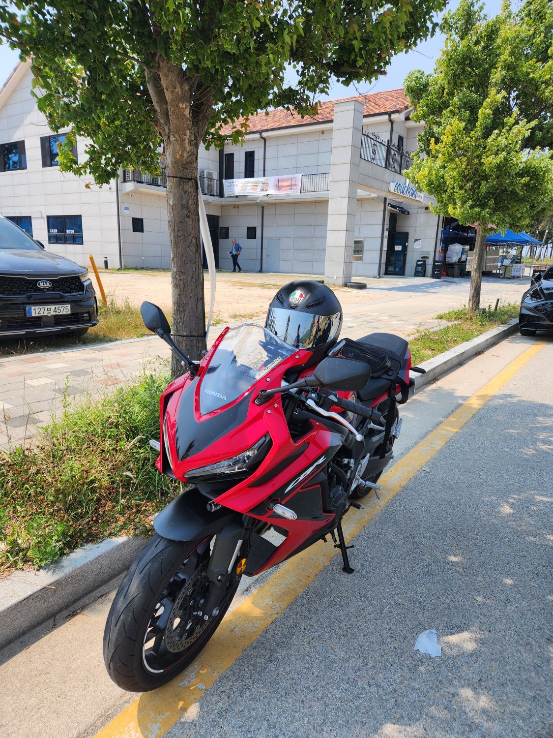 혼다 CBR 650 R MT thumb 2