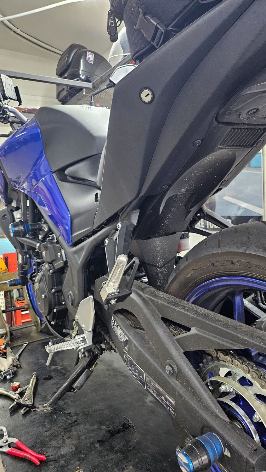 야마하 MT 03 thumb 2