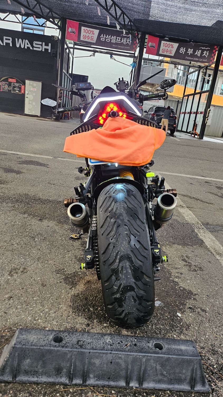 가와사키 Z 1000 R 에디션 more