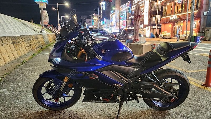 야마하 YZF R3 thumb 2