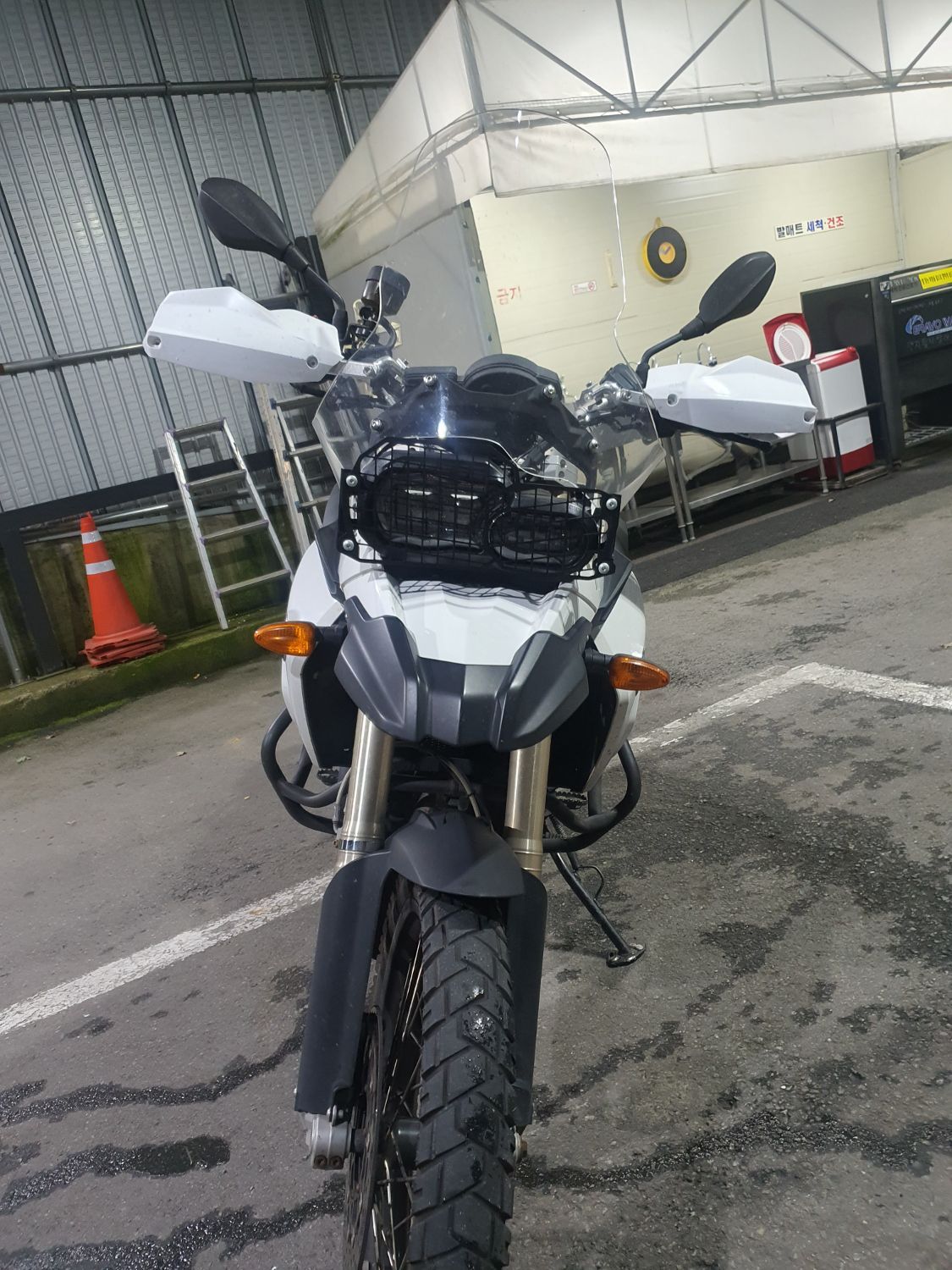 BMW F 800 GS main