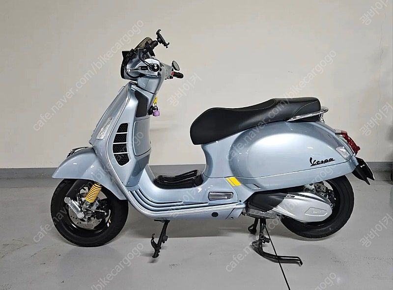 베스파 GTS 300 thumb 2