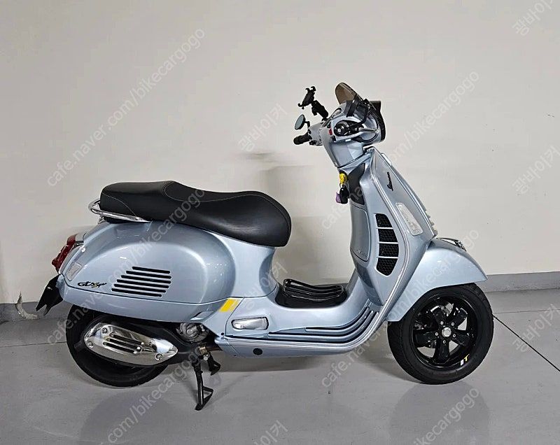 베스파 GTS 300 main