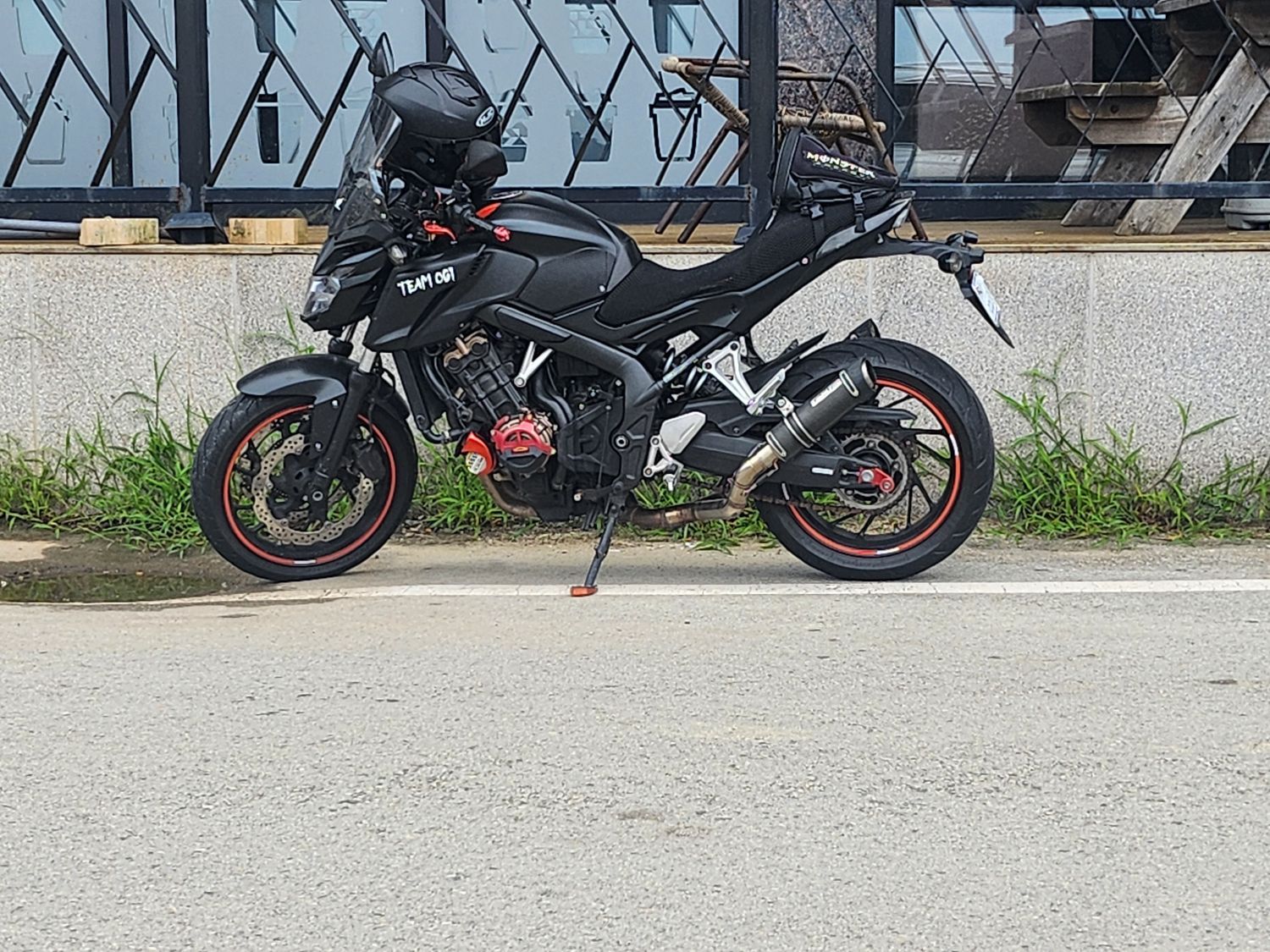 혼다 CB 650 F 2017 네이비 사진 6