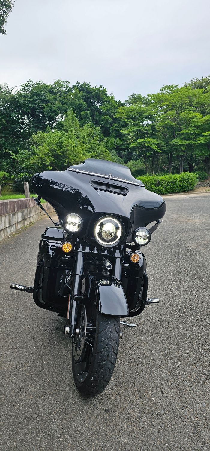 할리데이비슨 스트리트 글라이드 스페셜 main