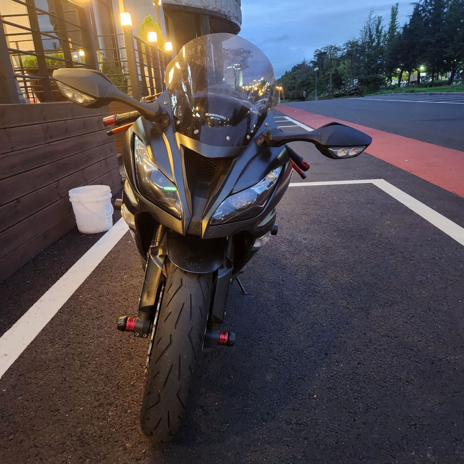 가와사키 ZX 6 R 636 2016 블랙 사진 2