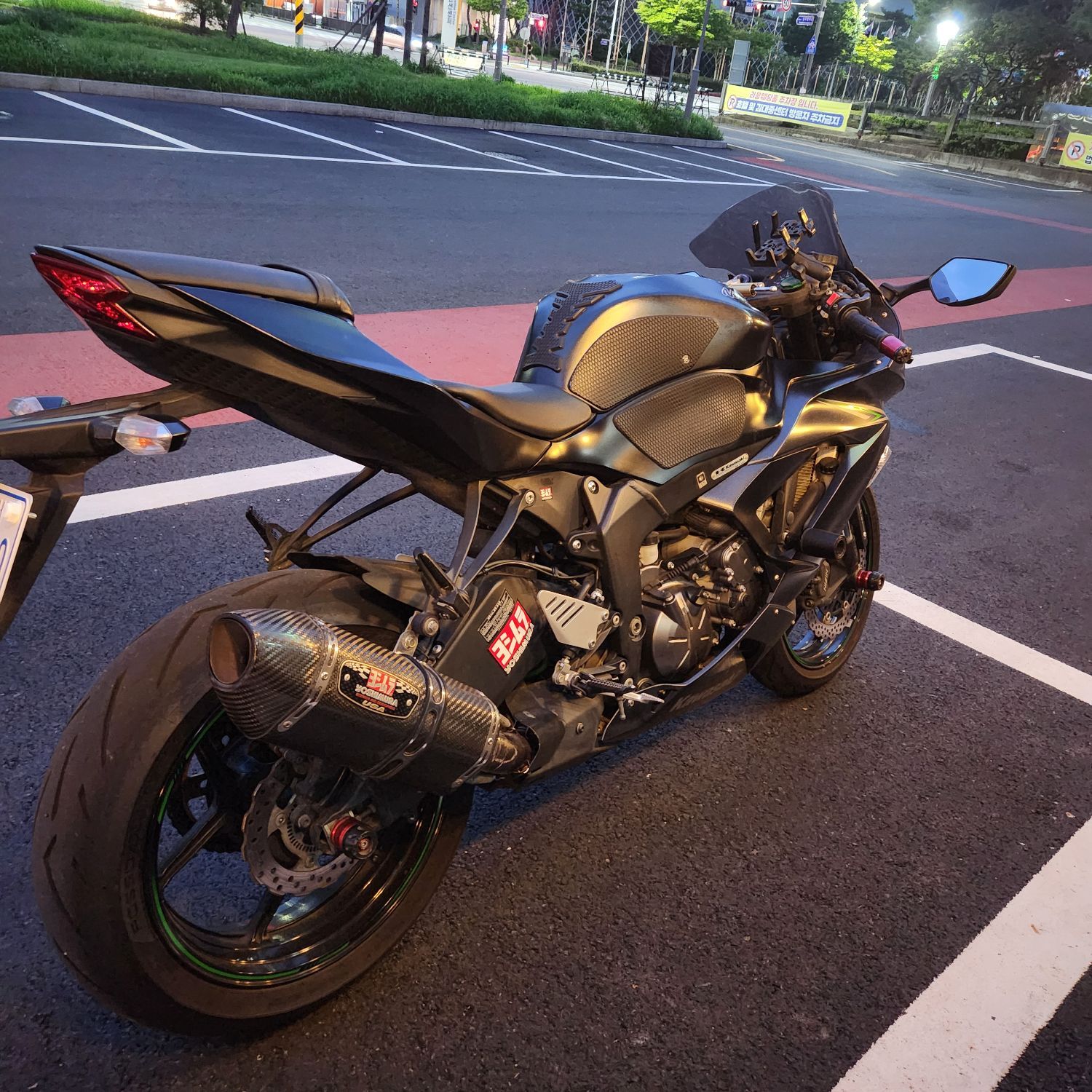 가와사키 ZX 6 R 636 2016 블랙 사진 3
