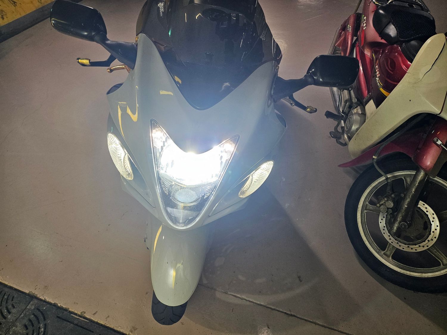 스즈키 하야부사 thumb 2