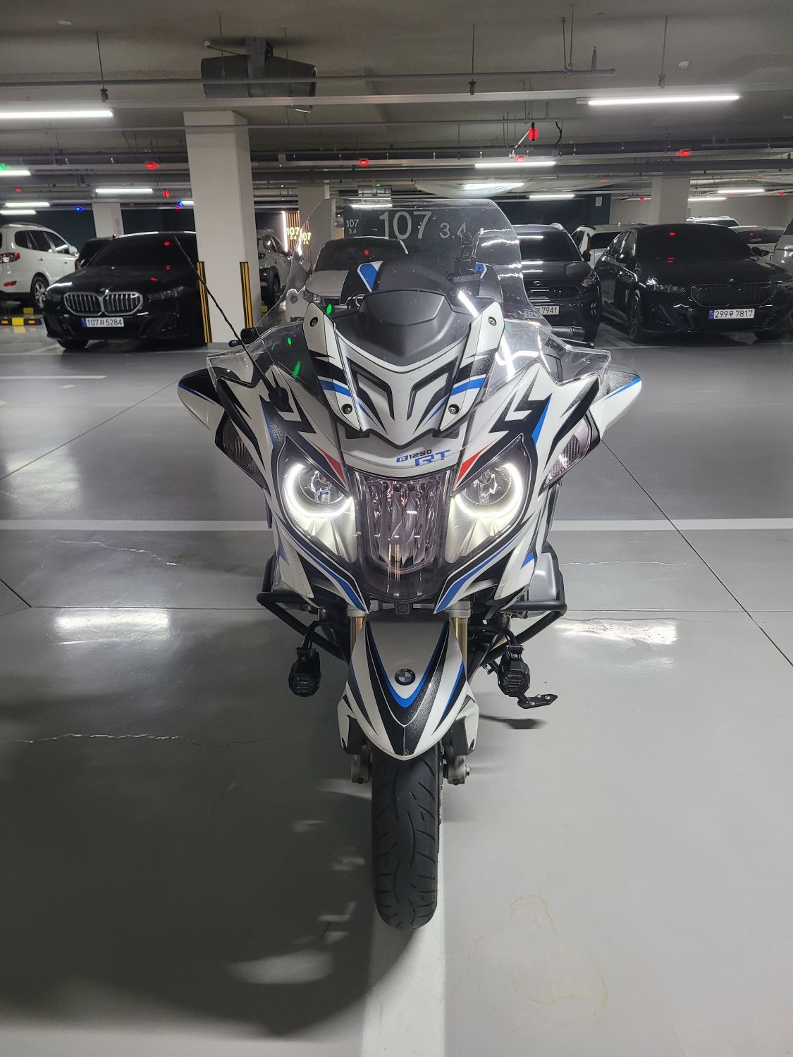 BMW R 1250 RT 2020 화이트 사진 1