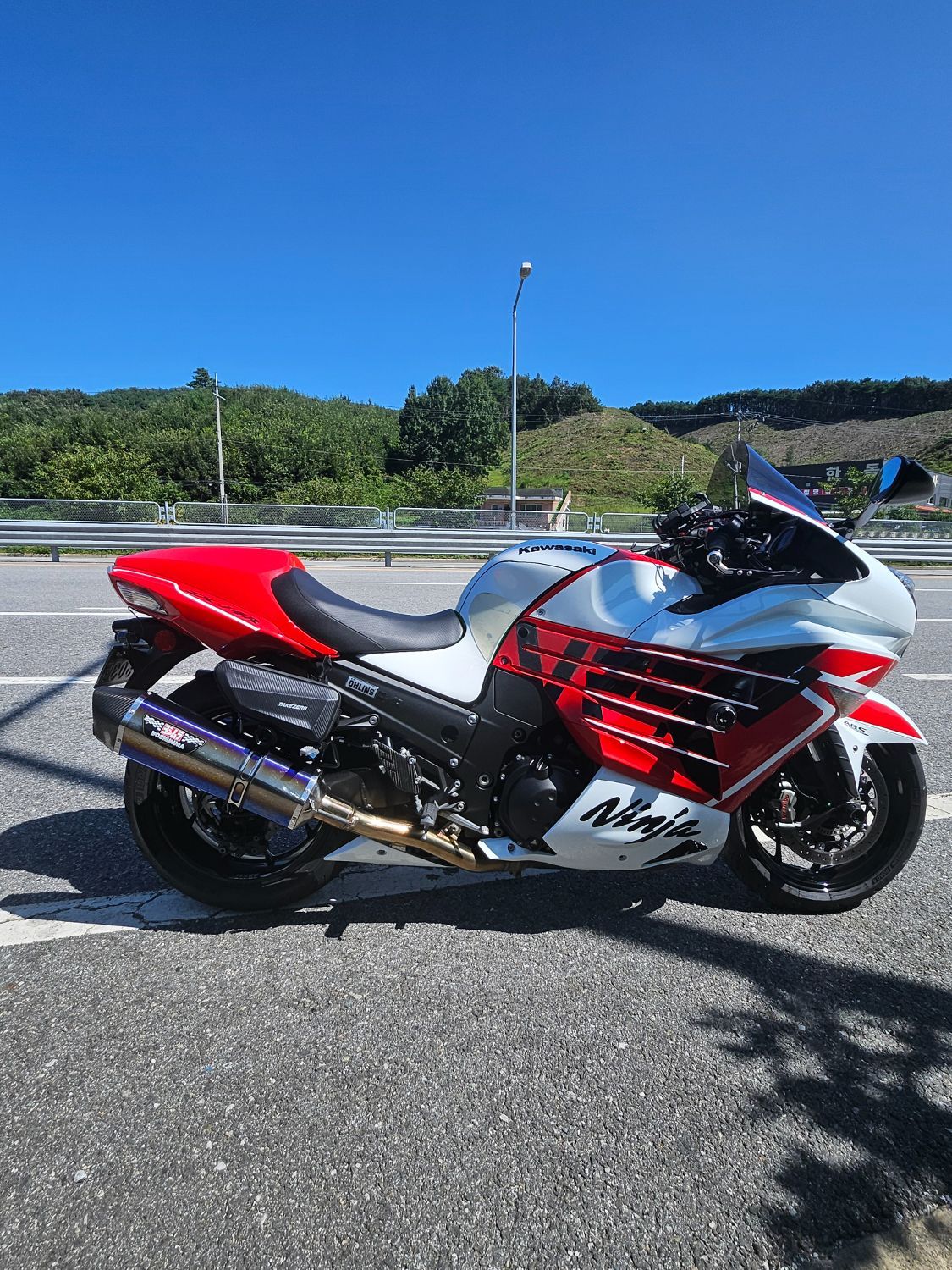 가와사키 ZZR 1400 올린즈 에디션 main