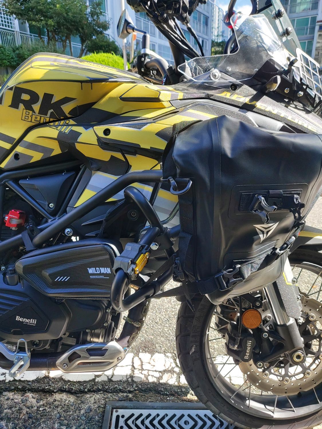 베넬리 TRK 502 X thumb 2