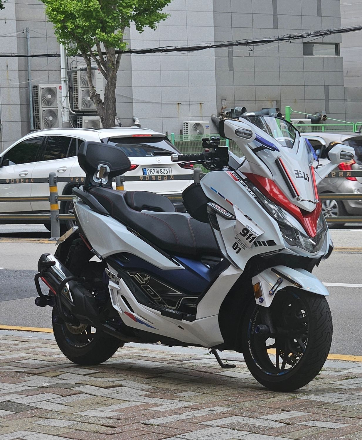 혼다 올 뉴 포르자 300 thumb 2