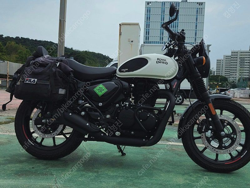 로얄엔필드 헌터 350 thumb 2