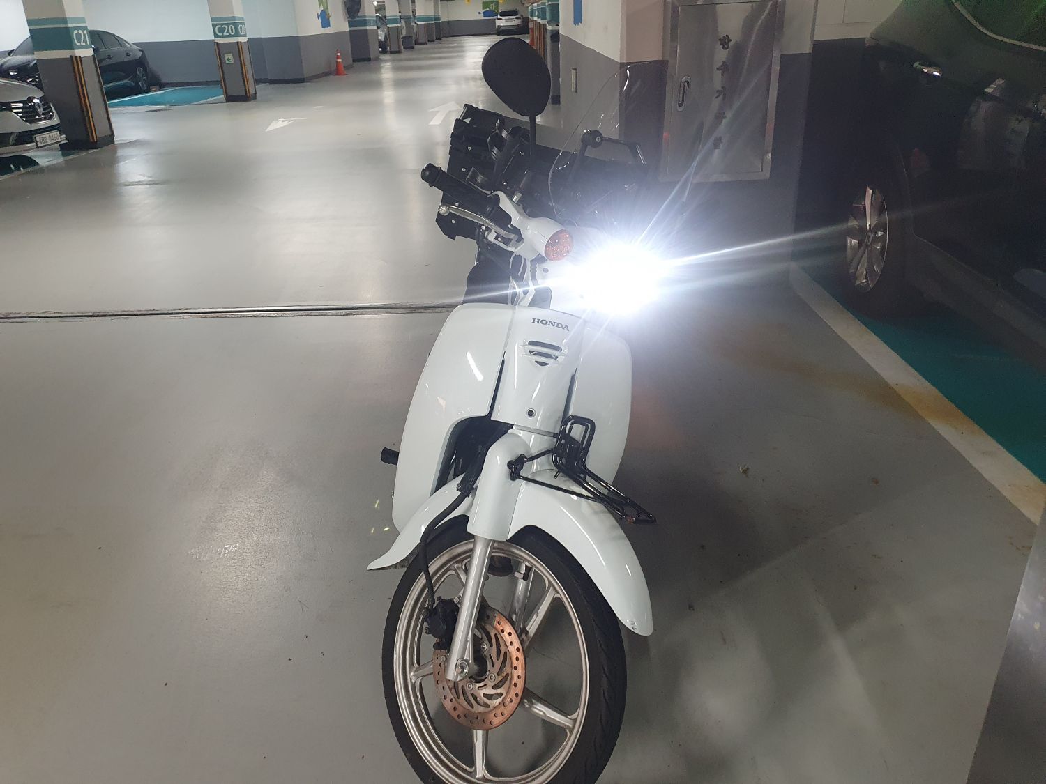 혼다 슈퍼 커브 110 thumb 2