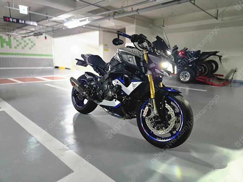 야마하 MT 10 SP main