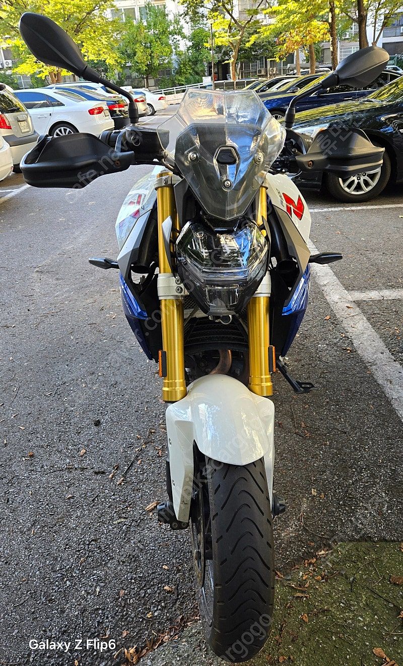 BMW F 900 R more