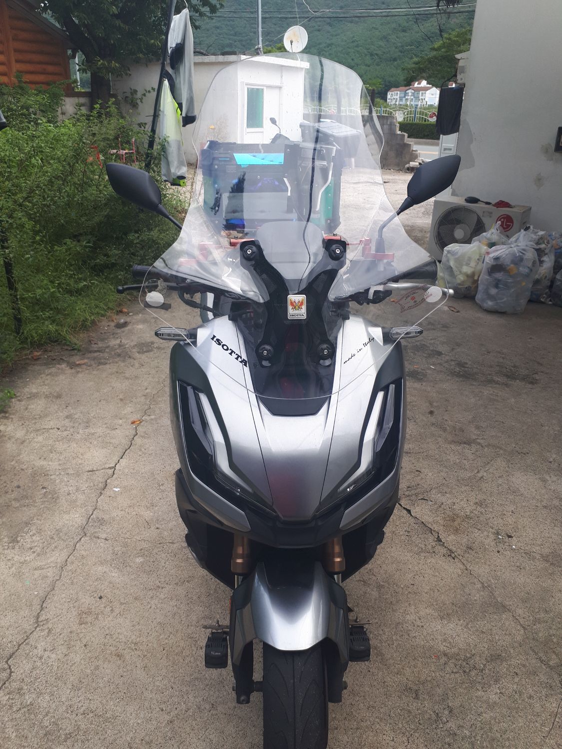 혼다 ADV 350 thumb 2