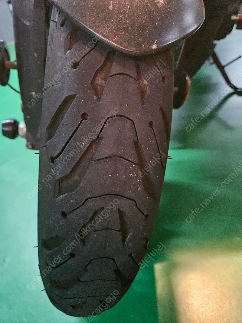 스즈키 GSX S 750 thumb 2