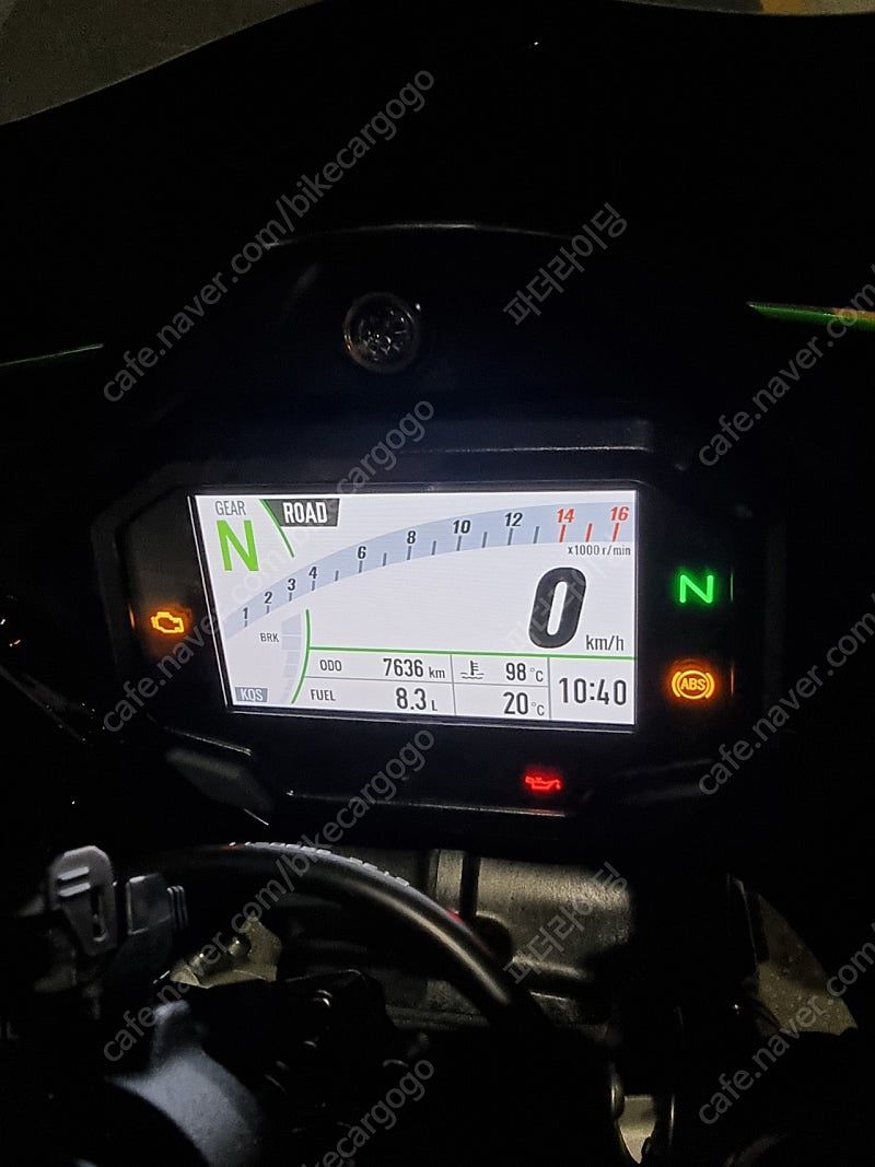 가와사키 닌자 ZX 10 R 2023 그린 사진 6
