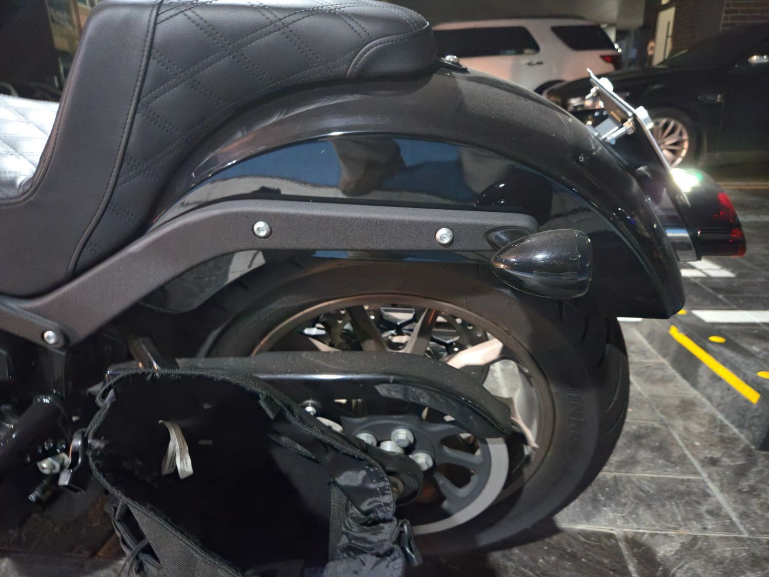 할리데이비슨 소프테일 로우라이더 S more