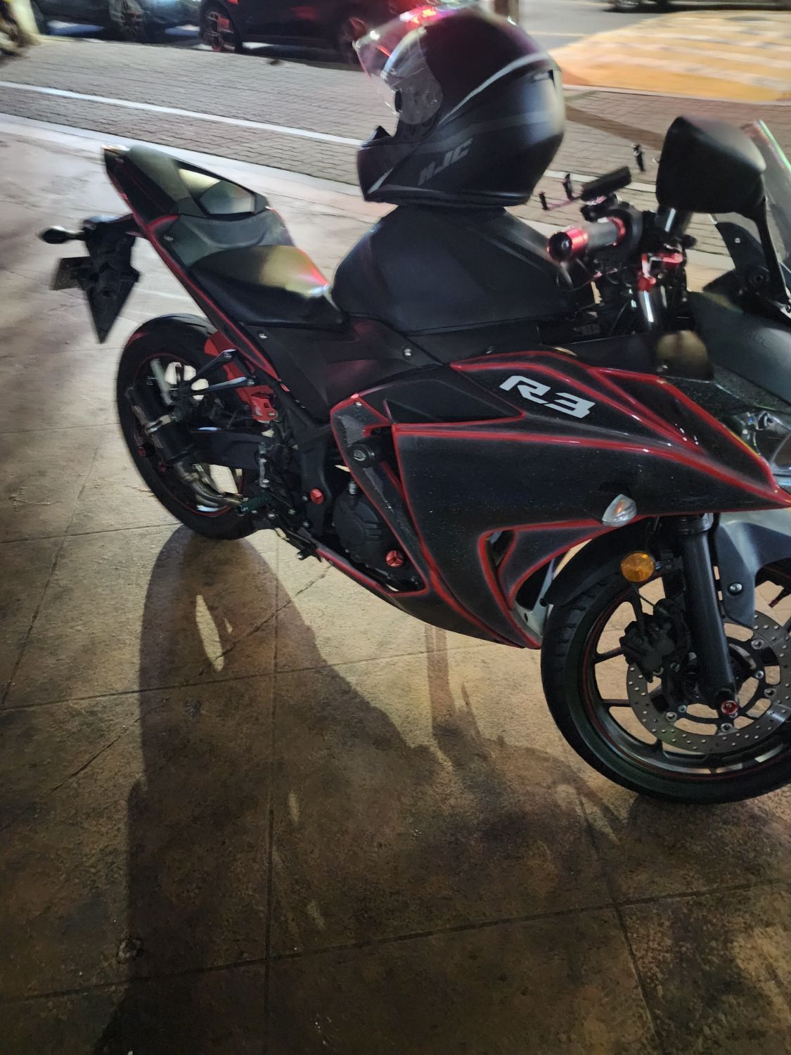 야마하 YZF R3 thumb 2