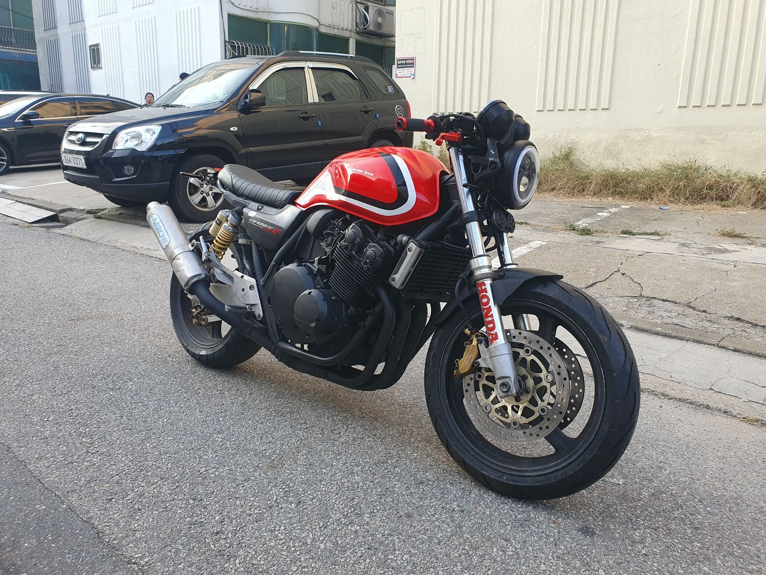 혼다 CB 400 V TEC more