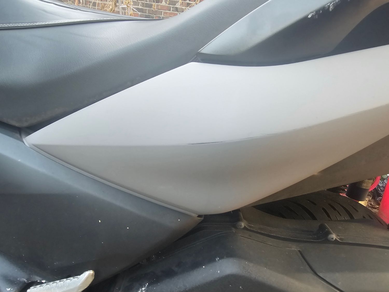 야마하 XMAX 300 ABS more