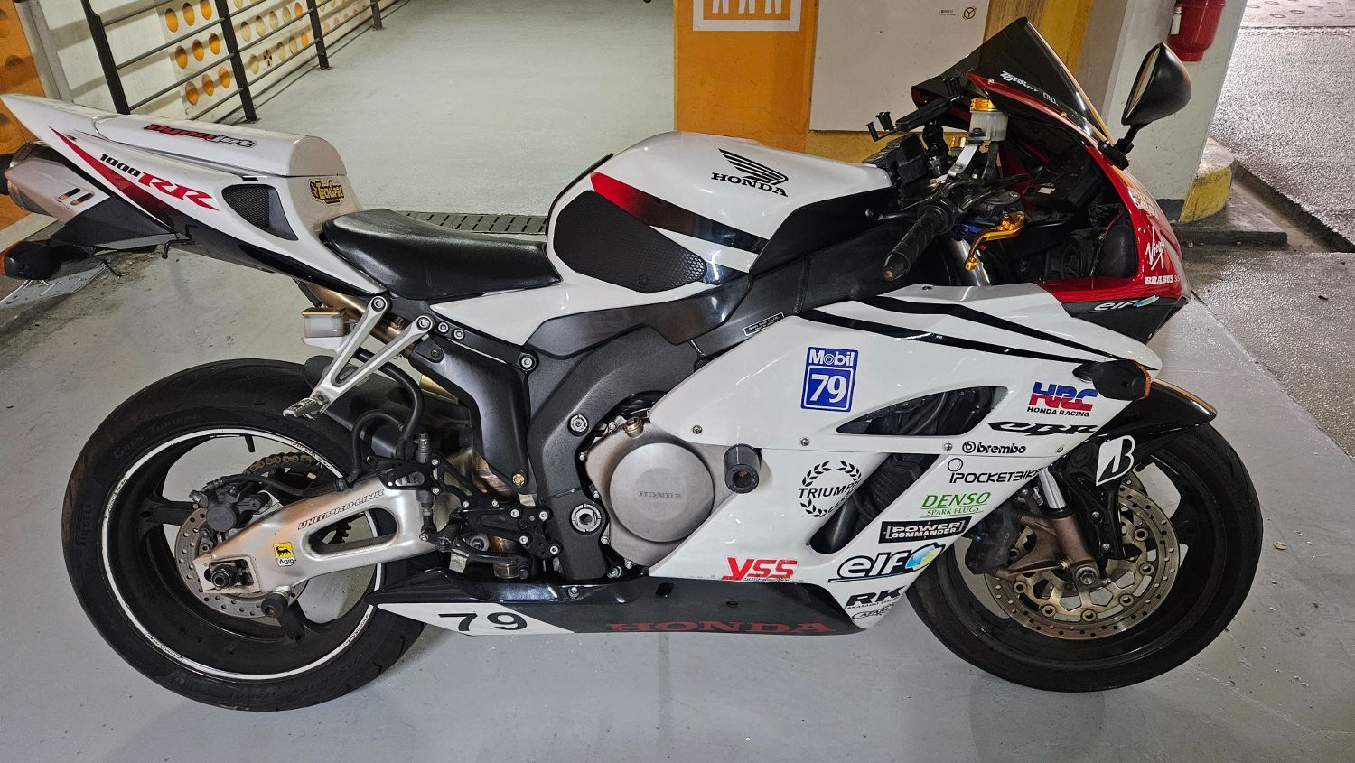 혼다 CBR 1000 RR more