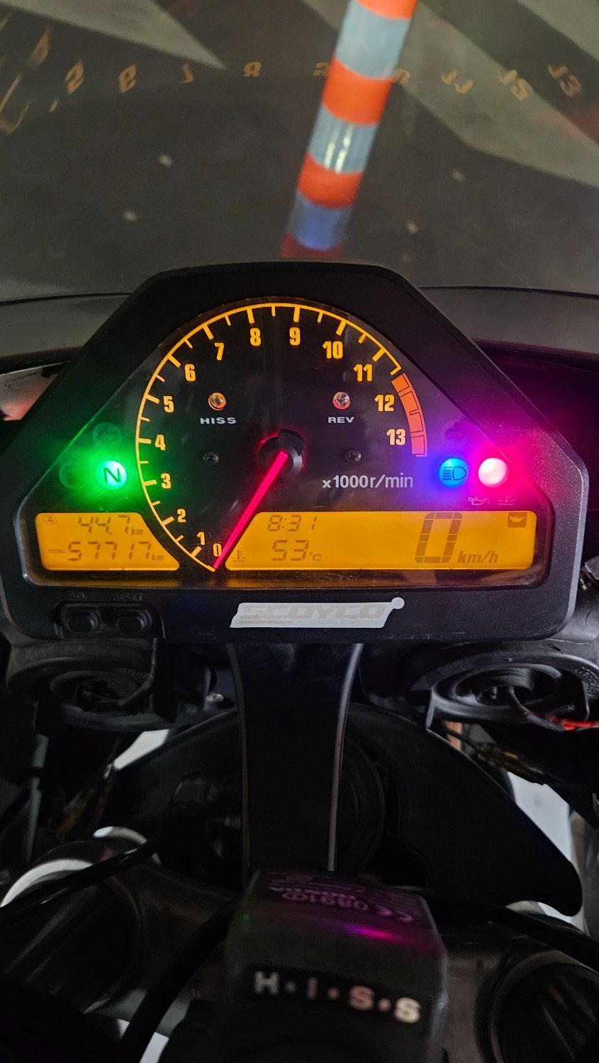 혼다 CBR 1000 RR 2005 레드 사진 5