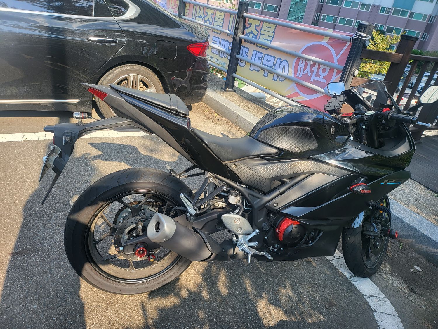 야마하 YZF R3 thumb 2