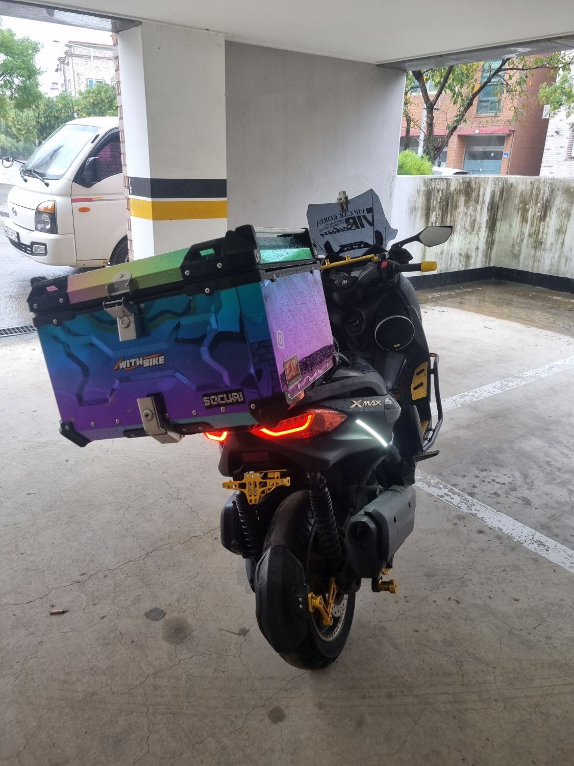 야마하 XMAX 300 ABS more