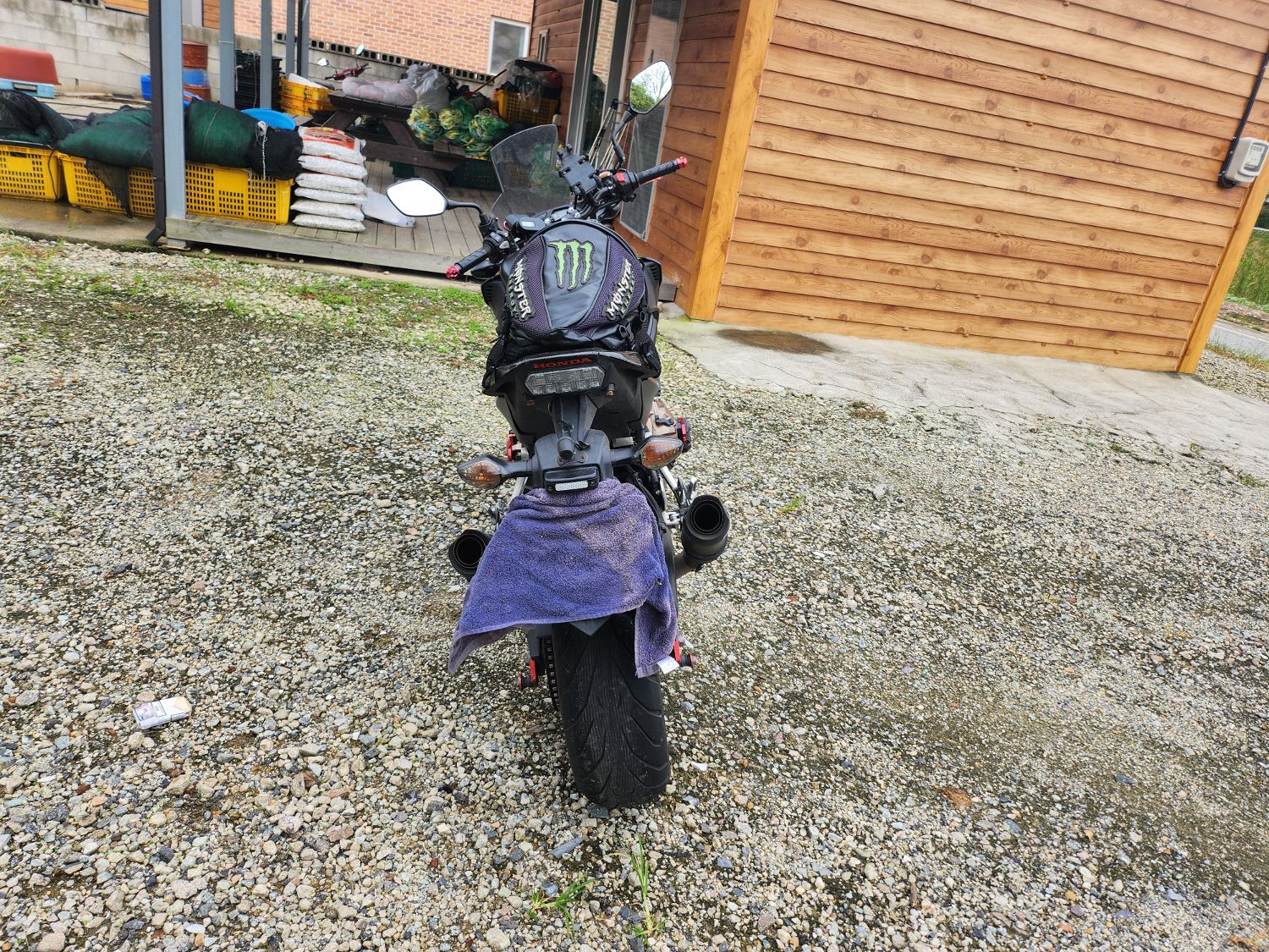 혼다 CB 650 F thumb 2