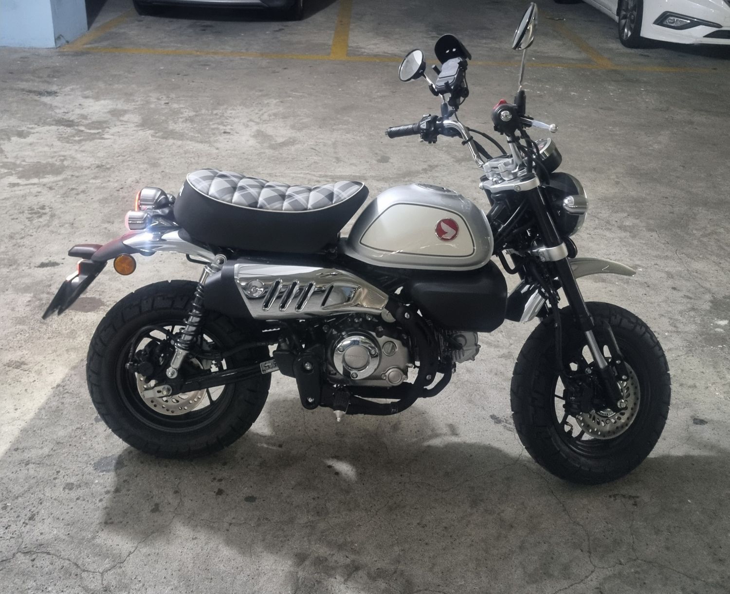 혼다 몽키 125 thumb 2