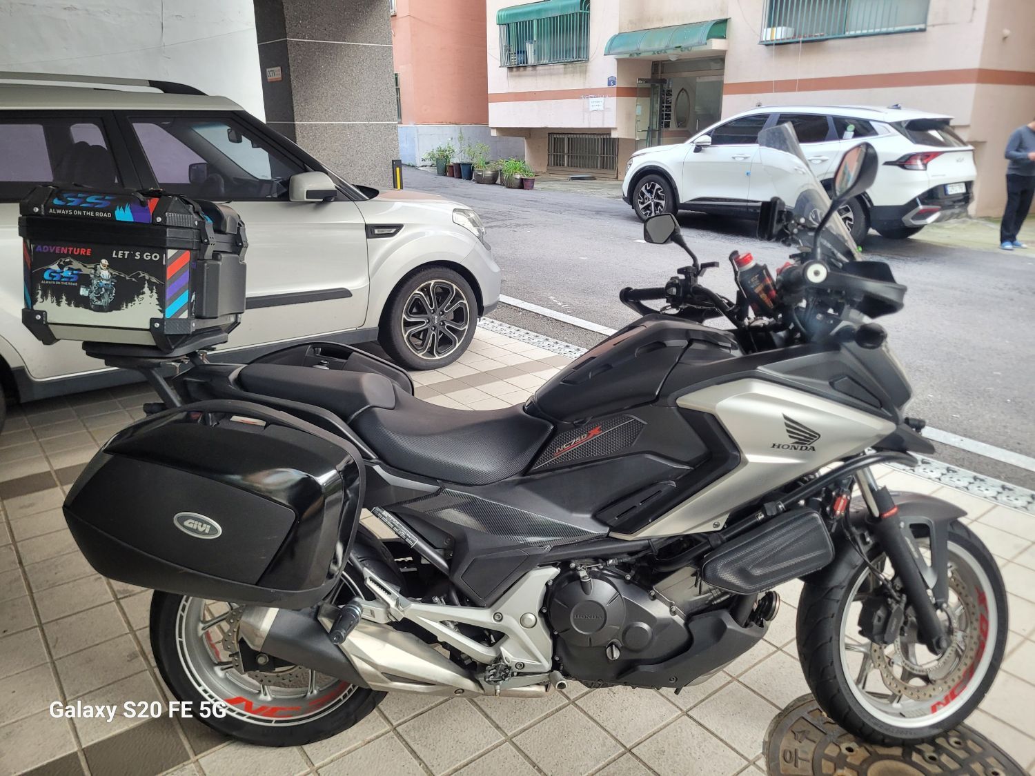 혼다 NC 750 X 2018 화이트 사진 1