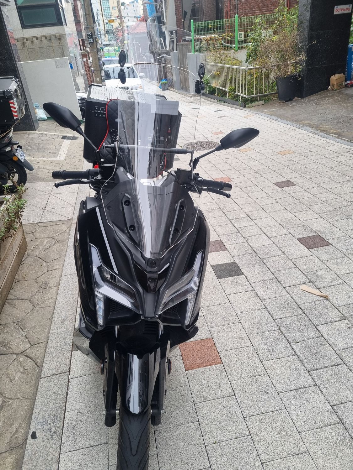 SYM 보이져 125 thumb 2