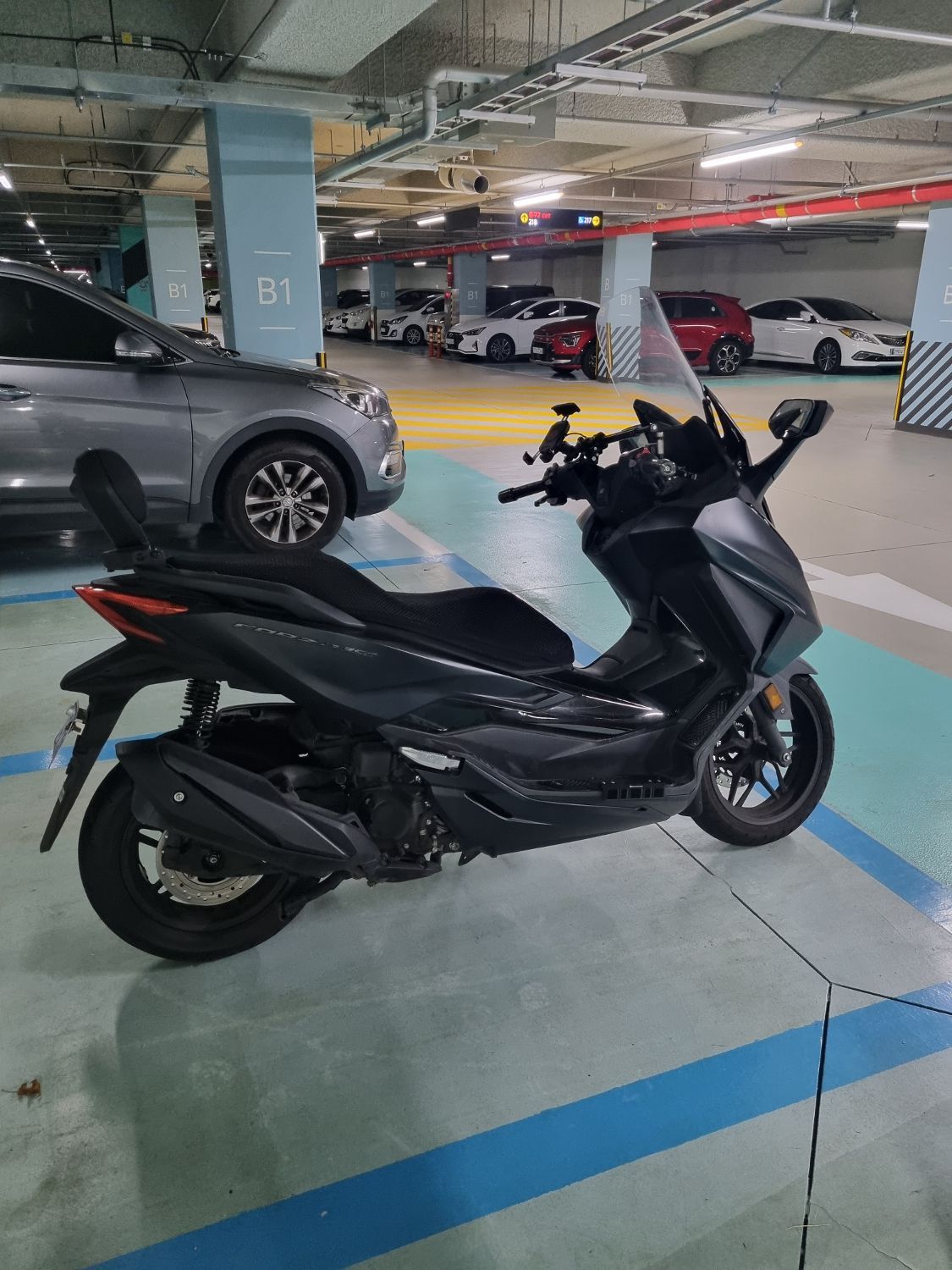 혼다 포르자 350 more