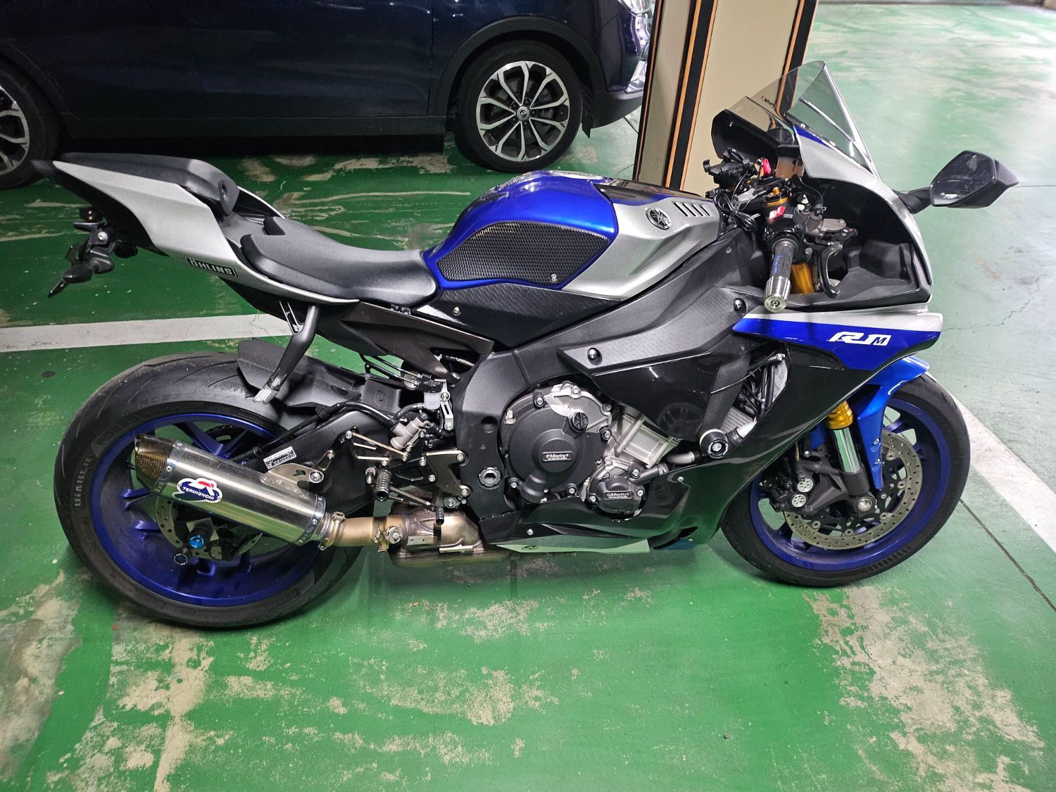 야마하 YZF R1 2016 블루 사진 4