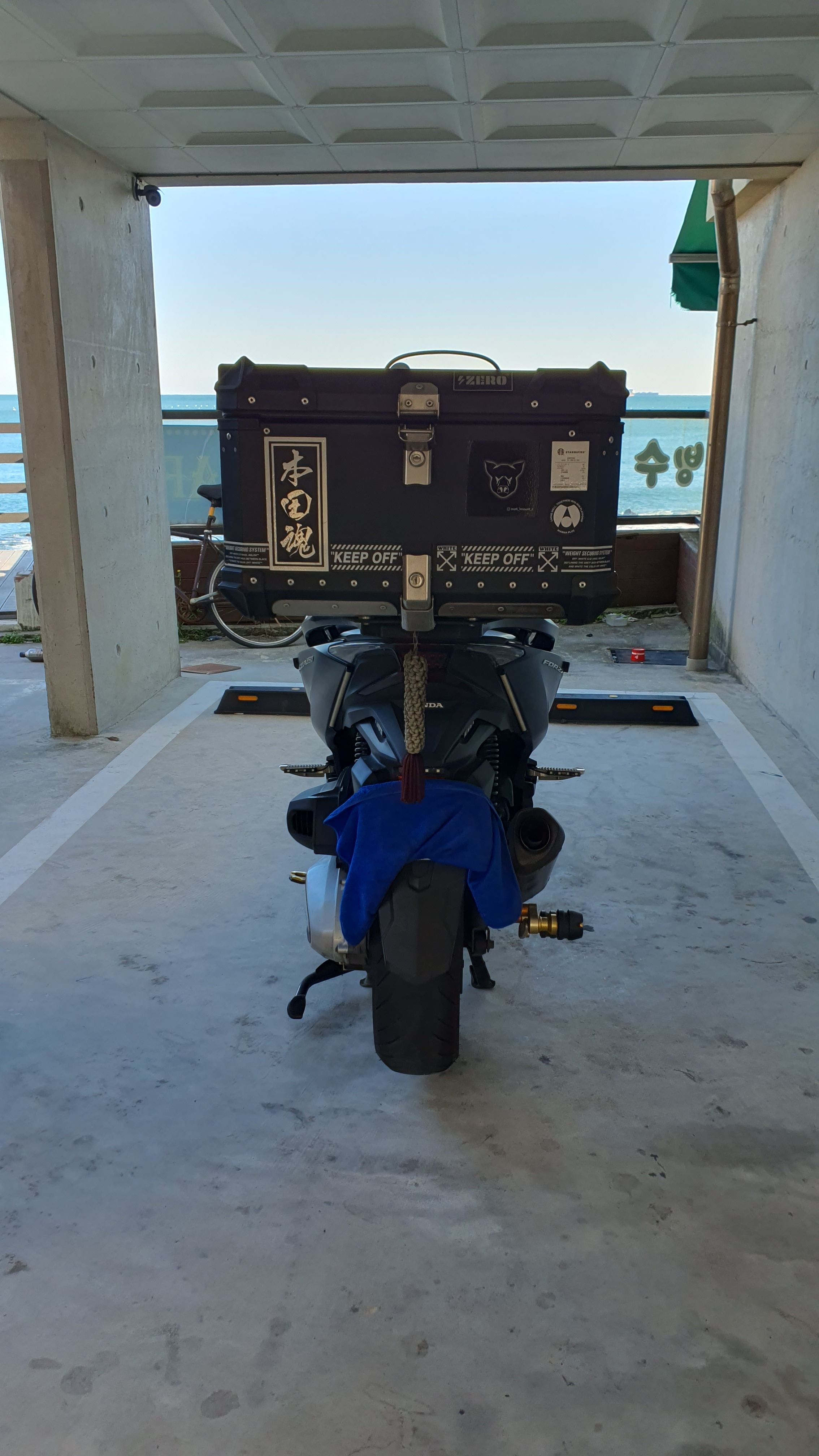 혼다 포르자 350 more