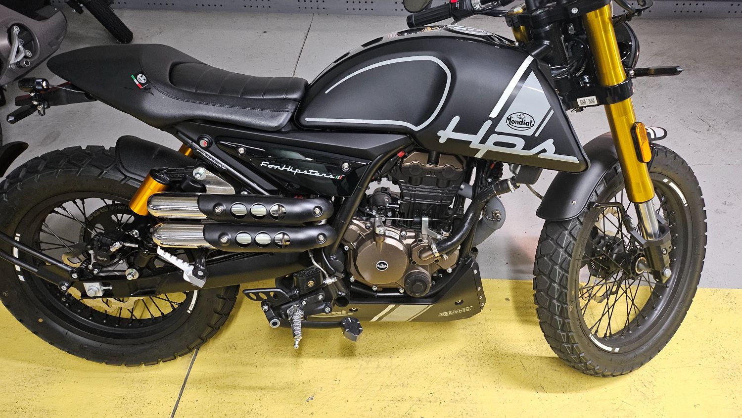 몬디알 힙스터 125 thumb 2