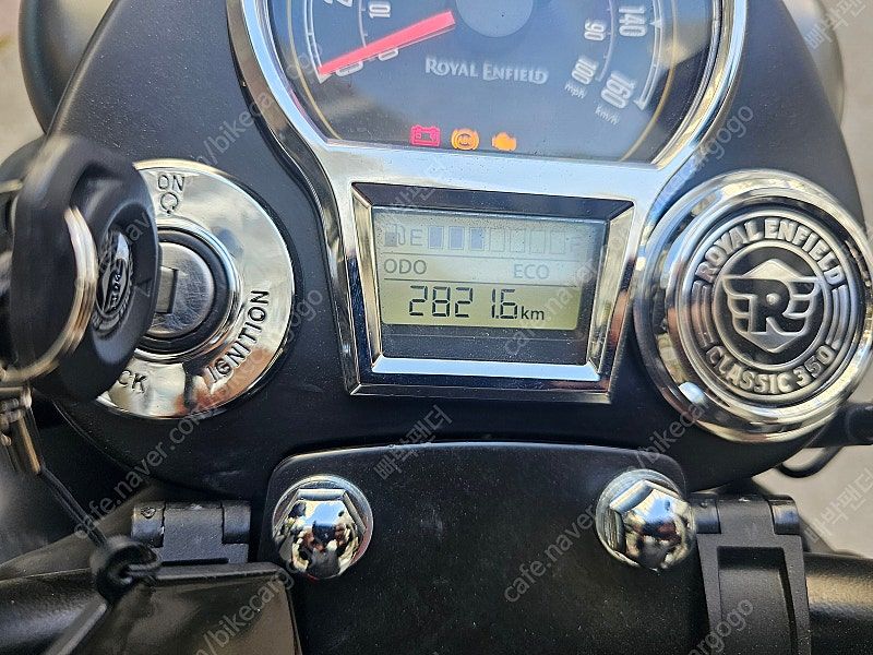 로얄엔필드 클래식 350 more