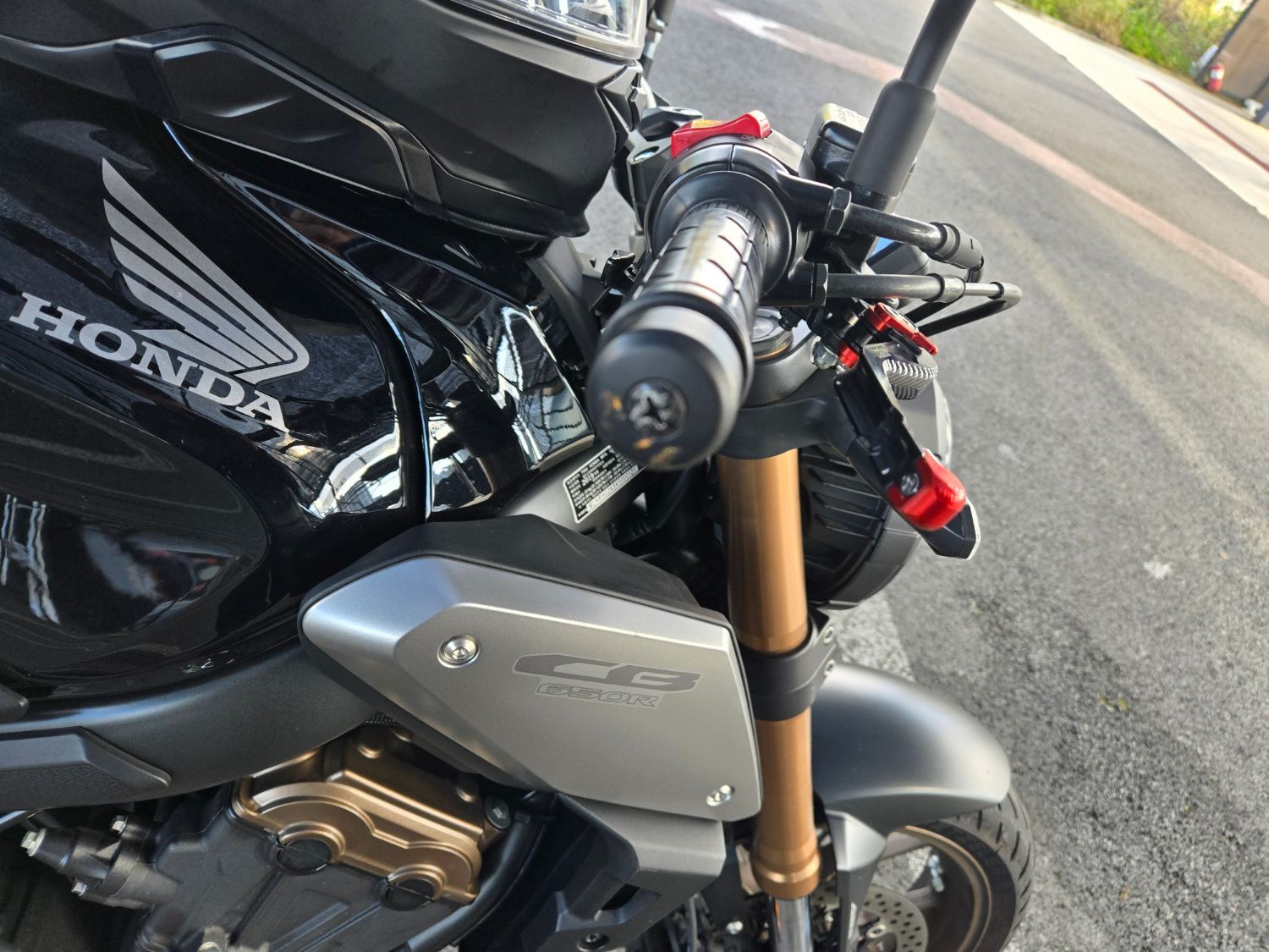 혼다 CBR 650 R 2019 화이트 사진 4
