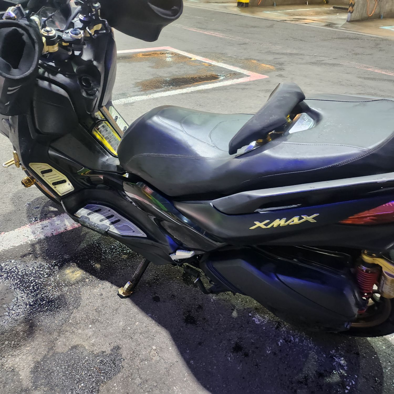 야마하 XMAX 300 ABS more