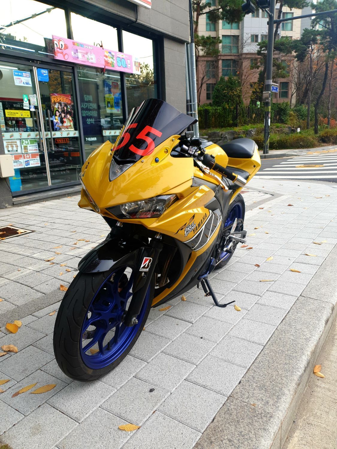 야마하 YZF R3 main