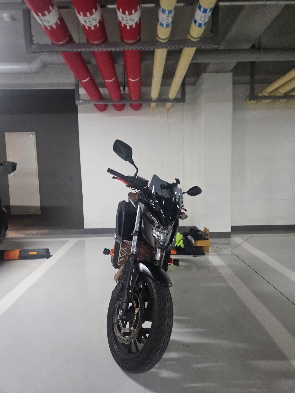 혼다 CB 650 F 2018 블랙 사진 1