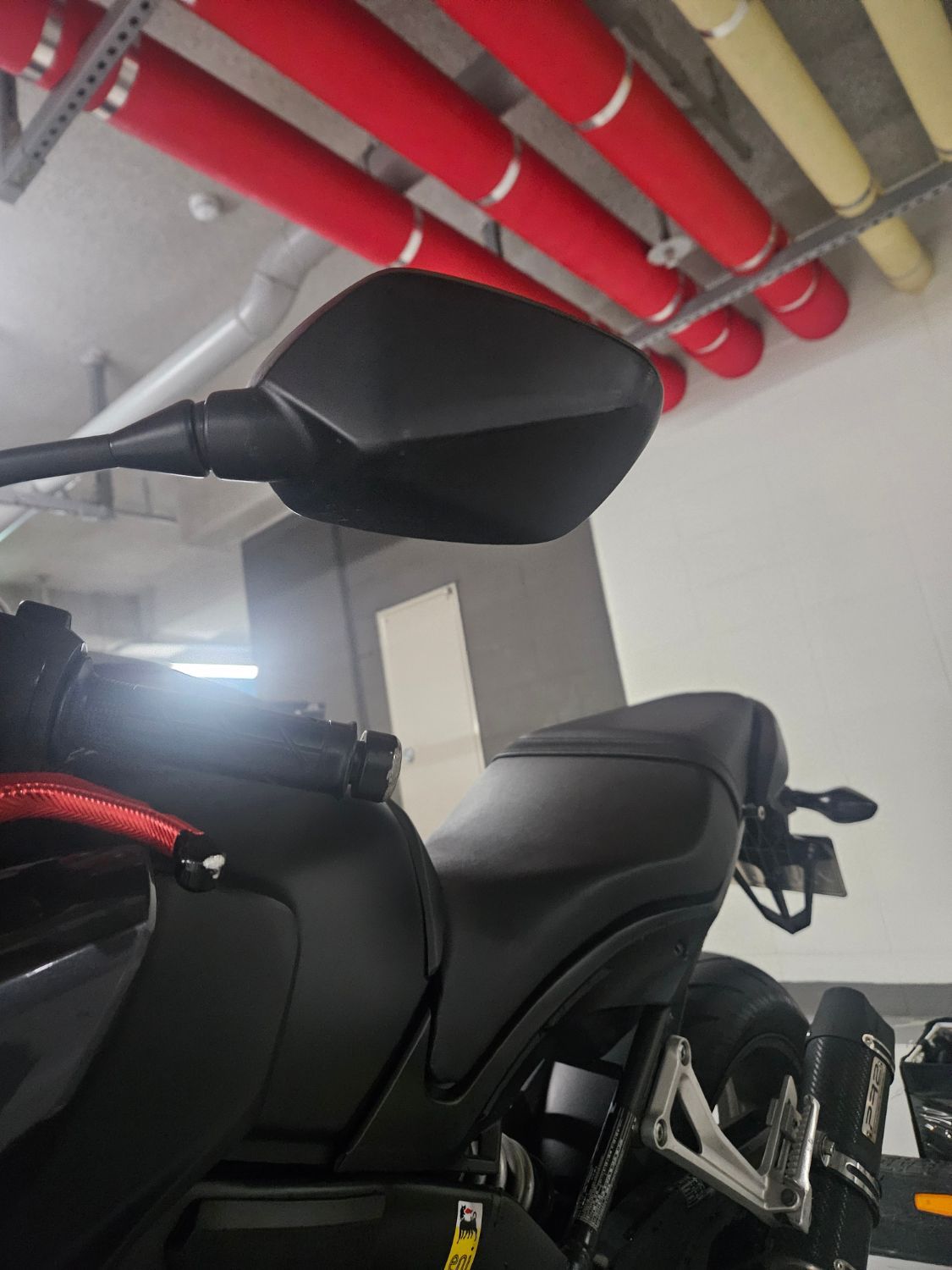 혼다 CB 650 F 2018 블랙 사진 8