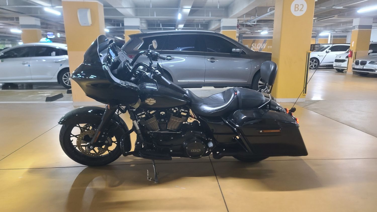 할리데이비슨 로드 글라이드 스페셜 more