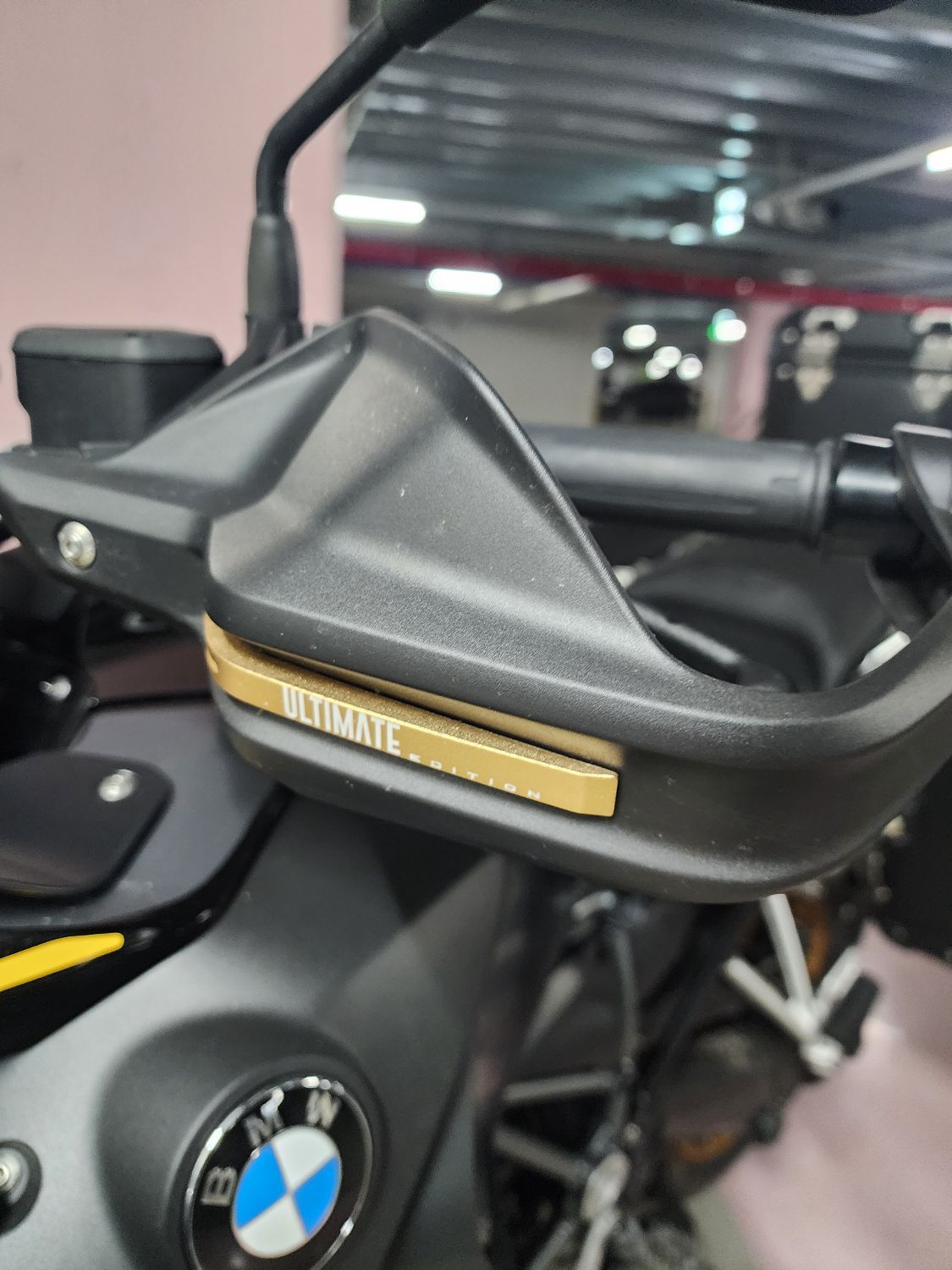 BMW R 1250 GS 2024 블랙 사진 4