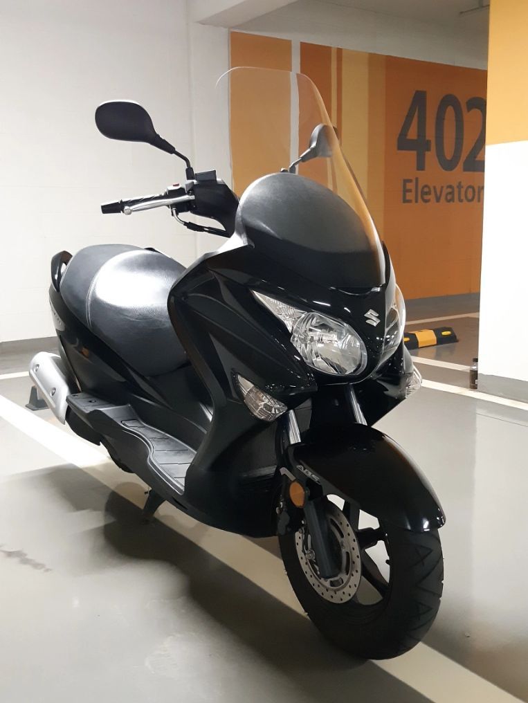 스즈키 버그만 125 thumb 2