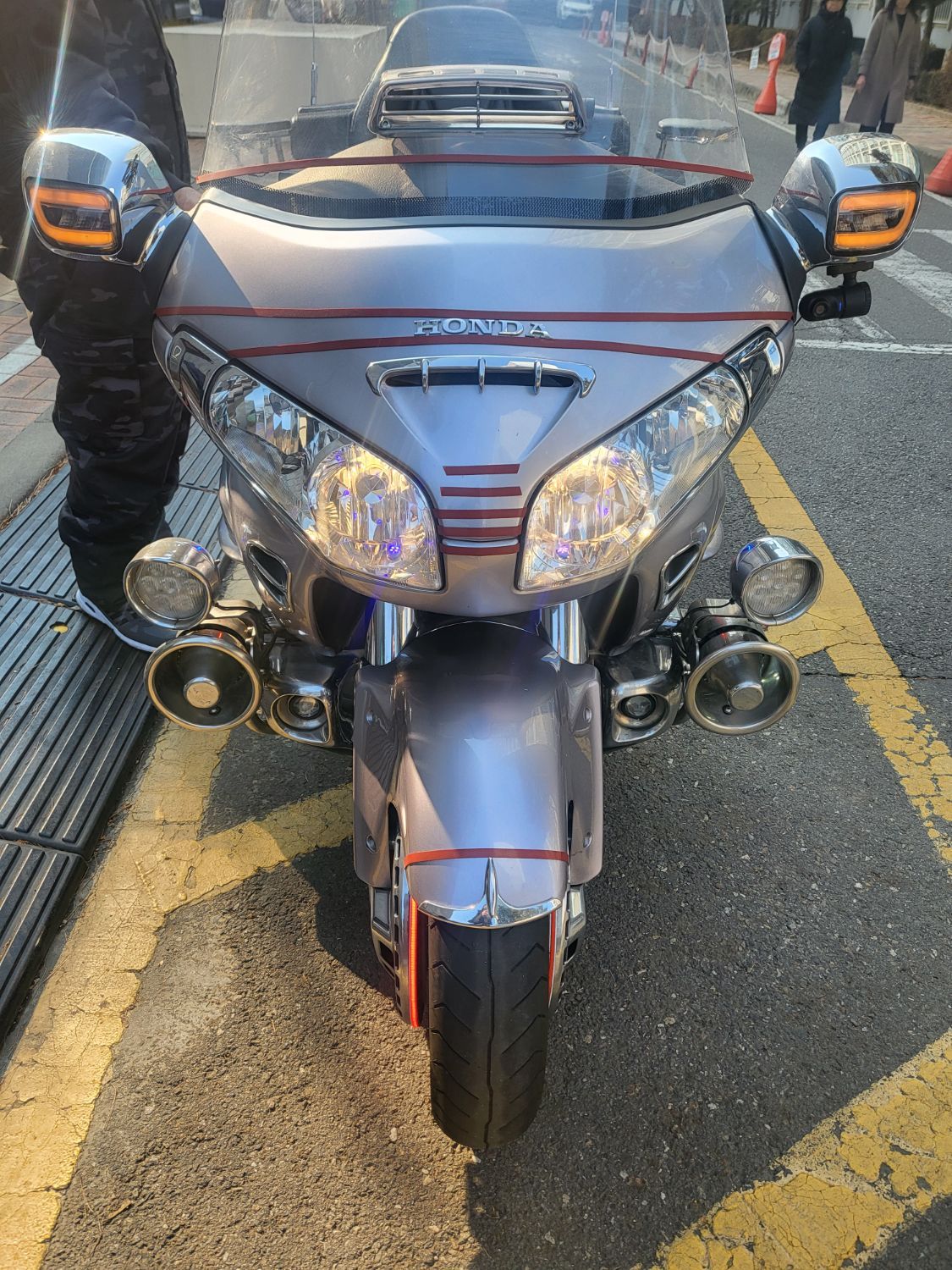 혼다 GL 1800 DA 2009 버건디 사진 1